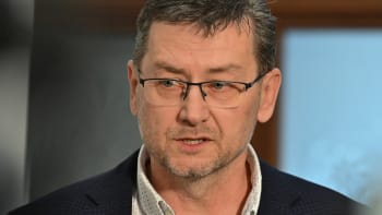 Korupce ve fotbale: Primátor Wolf chtěl vědět, kde bydlí novinář. Spis odhaluje zákulisí